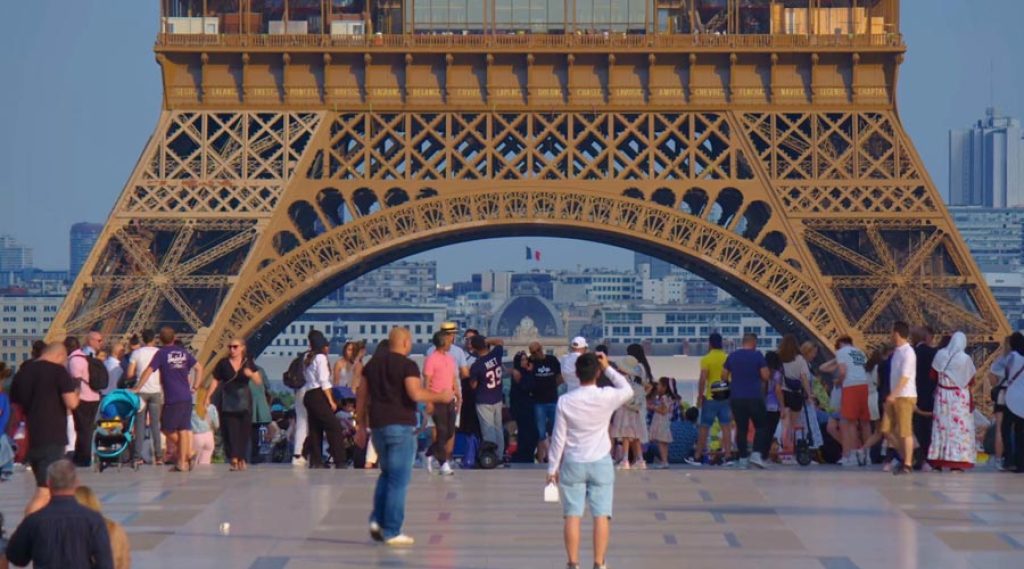 tourist attraction in paris