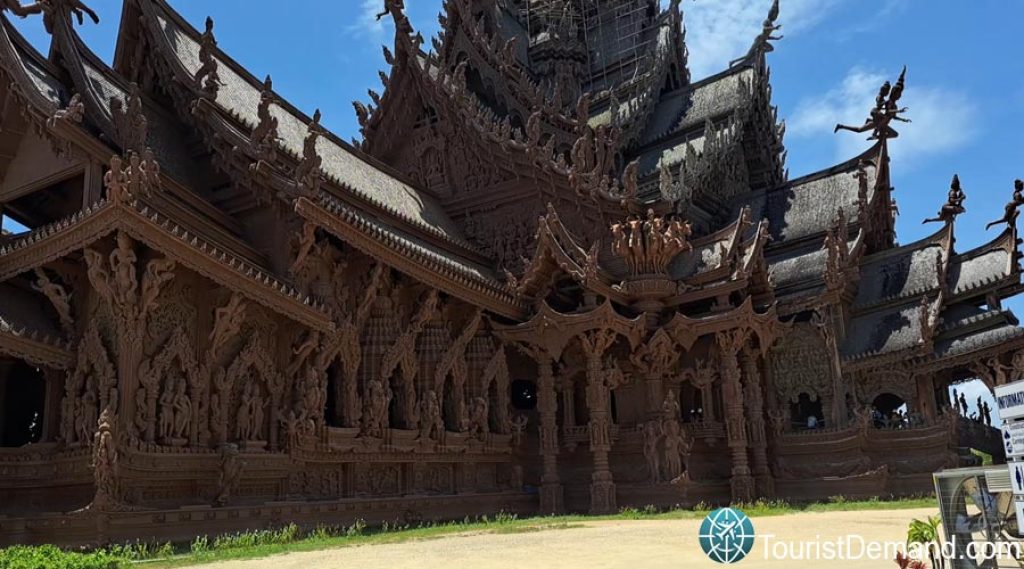 sanctuary of truth museum